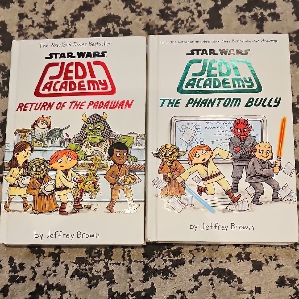 EUC Star Wars Jedi Academy Book Set
